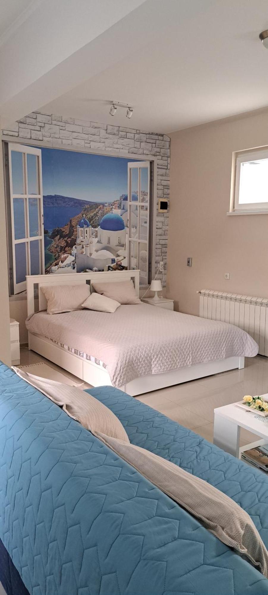 Santorini Apartment